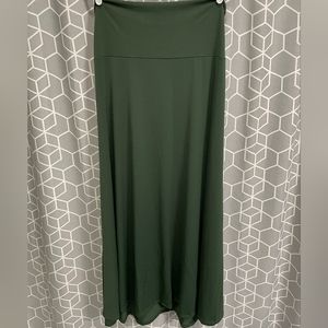 LuLaRoe Maxi Skirt - 3X Olive